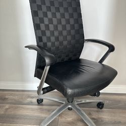 Davis Furniture Office Chair 