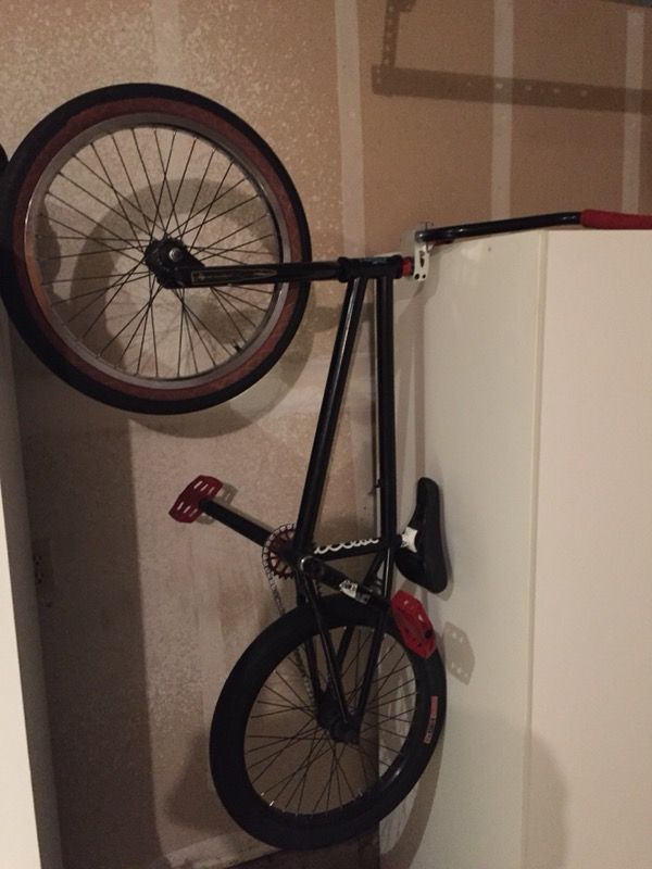 Bmx bike ( premium guttershark)