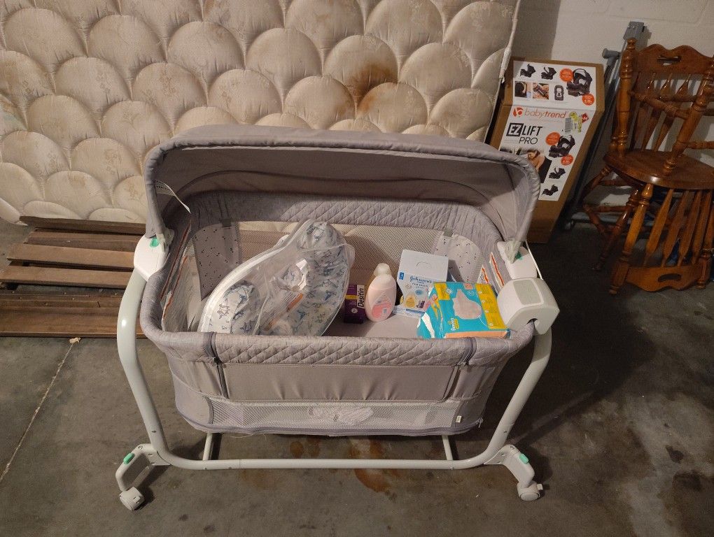 Grey And White Bassinet