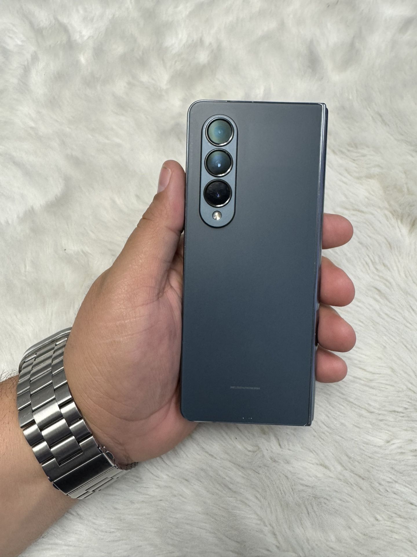 Samsung Galaxy Z Fold 4 256GB Unlocked $450