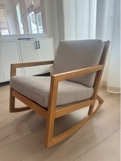 Rocking chair