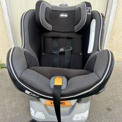 CHICCO ZIP CONVERTIBLE 