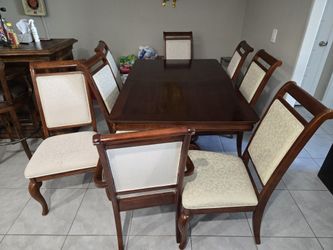 Mahogany Extension Dining Table with 8 Chairs and 2 Leaves