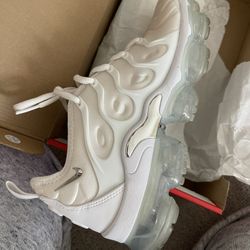 Nike Vapor Max Plus 