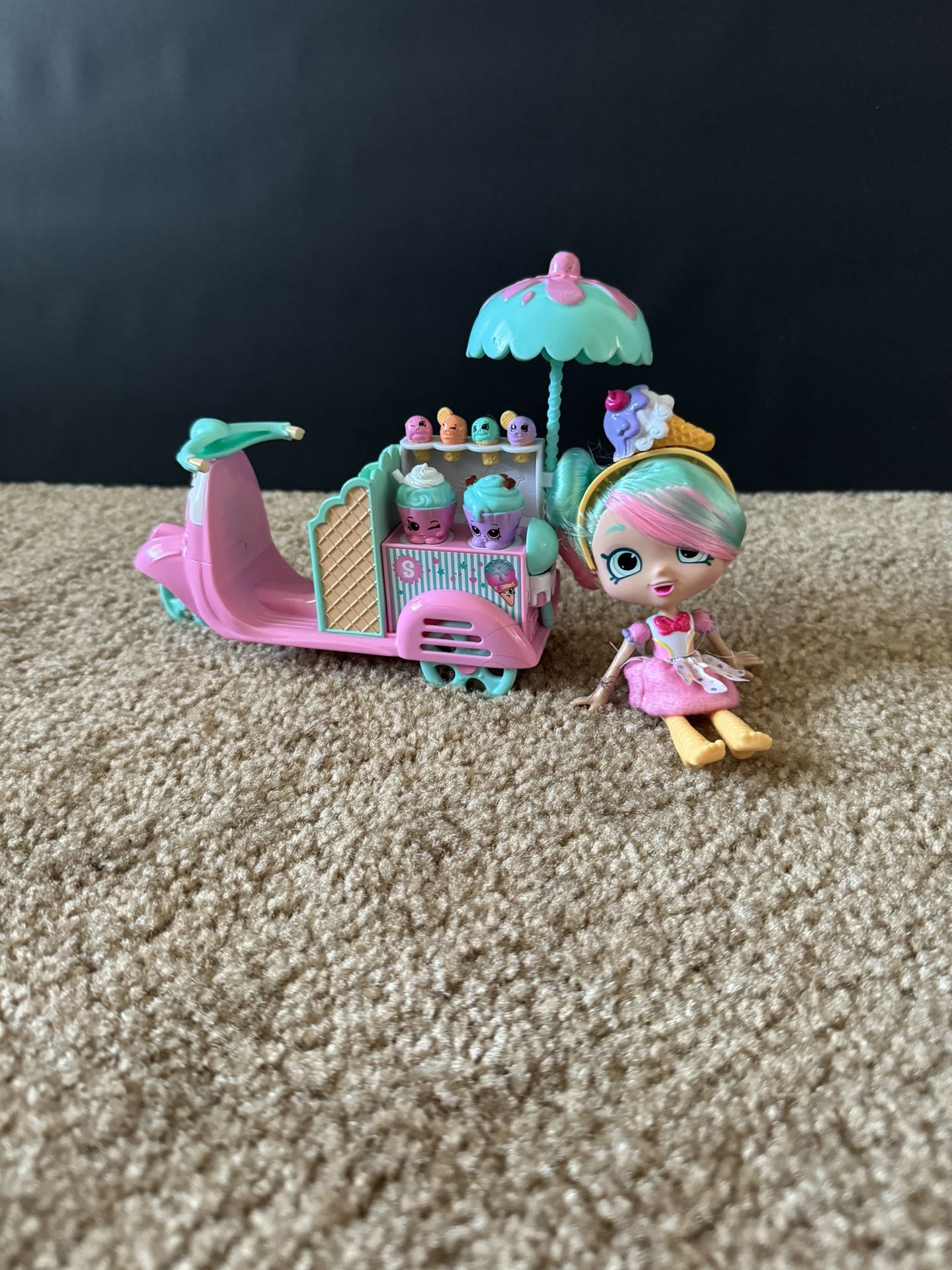Shopkins Ice Cream Stand