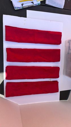 Poinsettia Red Fabric Place Mats Satin-look – Set of 4