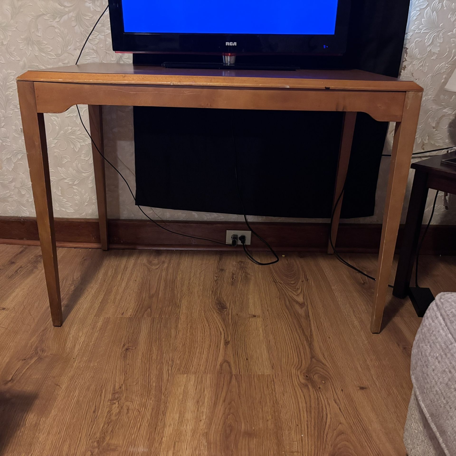 Tables And Lamp