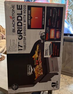 Blackstone Tabletop Griddle 17” with hood