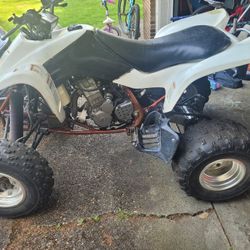 2004 Suzuki Ltz