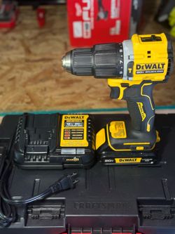 DEWALT ATOMIC 20-Volt MAX Brushless Cordless 1/2 in. Hammer Drill