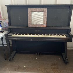 Upright Piano Jewell