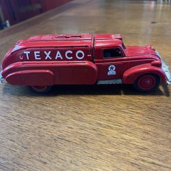 Texaco diecast Metel bank 1993 addition number 10 serial number on car