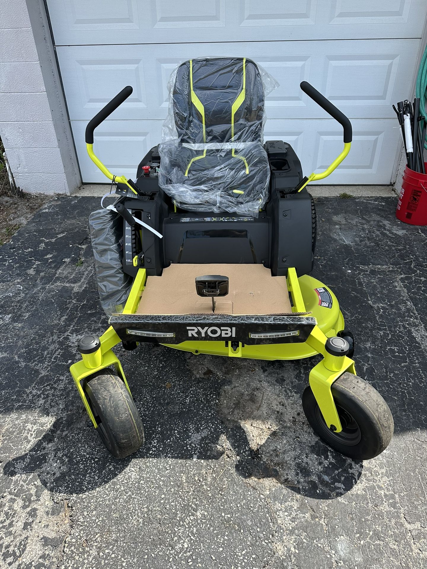 Ryobi ZT480ex Electric Zero Turn Mower