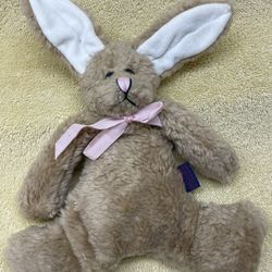 Boyd’s Plush Hare “Lenora Flatten”