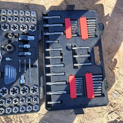 Tap/Die Set Carbon 114 PC #4-3/4 M3-M18
