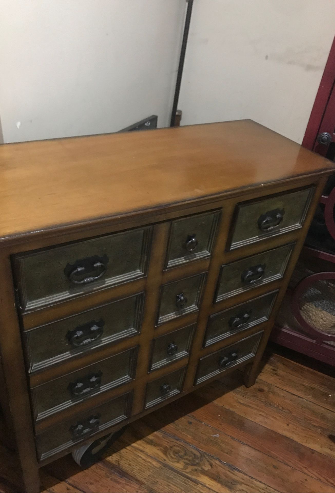 Dresser/Tv Stand / Side Table