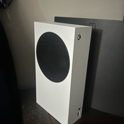 Xbox Series S Looking To Trade For Ps5