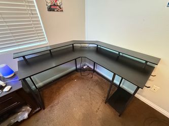 L shaped computer gaming desk $80