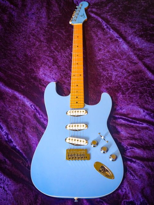 Fender Aerodyne Stratocaster Maple Fingerboard California Blue Electric Guitar 6 String