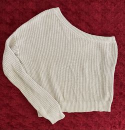 Pre-loved Small One Sleeve Sweater Top