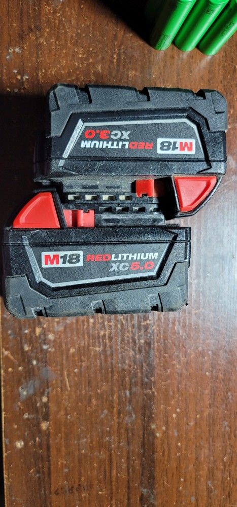 Lot Of Milwaukee Batteries 5.0xc/3.0xc