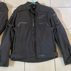 Motorcycle Gear 4 Sale (Alpine Jacket, Fallen Angel Helmet, Fox Gloves)