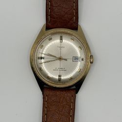 Timex 21 Jewels Vintage 70’  Gold Case Brown Leather Date Water Resistant Watch 
