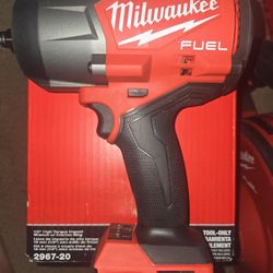 Milwaukee M18 High Torque Impact Wrench 