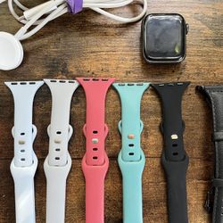 Apple Watch & Bands SE - 2nd Gen 40mm