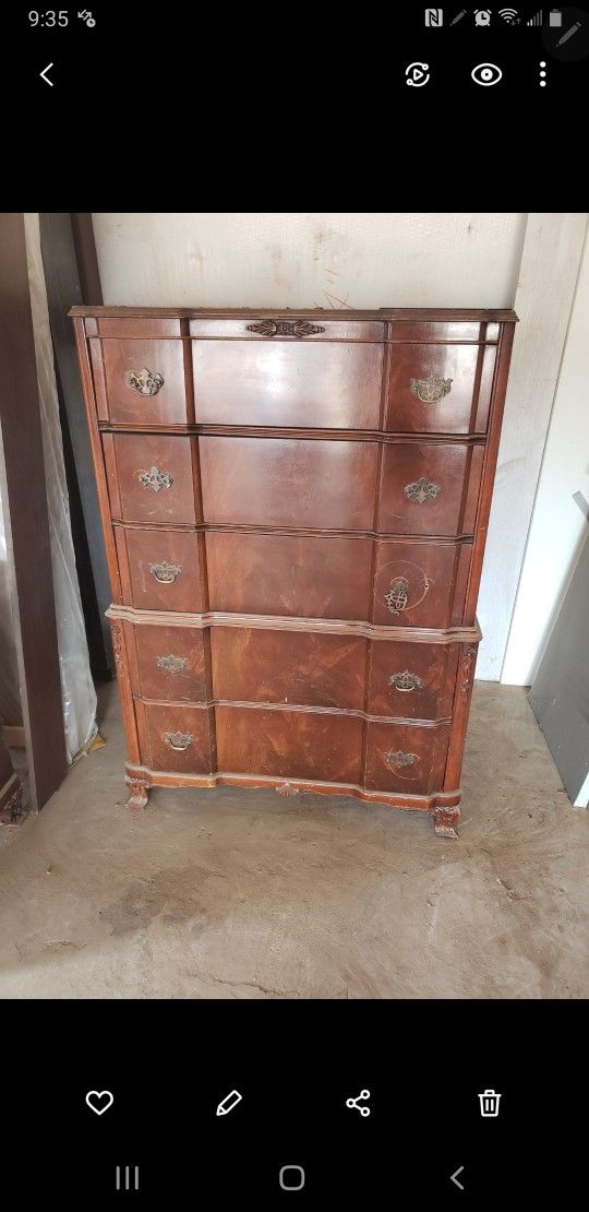 Antique Cherrywood Full Size Bedroom Suite