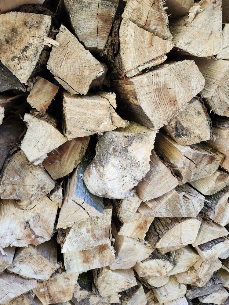 Maple Firewood 1/3 Cord