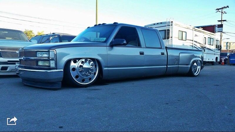 93 Chevy Dually fully Bagged on 24's