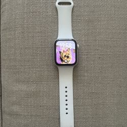 Apple Watch Series 6 44mm Silver Aluminium Case White Sport Band Cellular