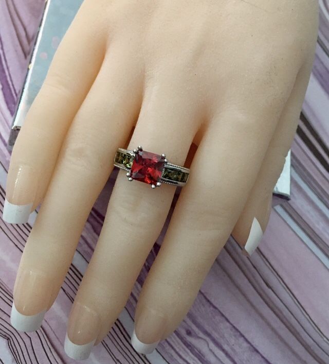 Sterling Silver Garnet Ring, Size 7