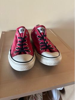 Converse All Star Chuck Taylor Red Canvas Low Top Shoes size 6