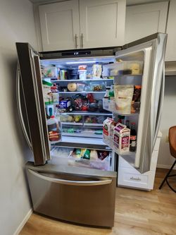 36" LG beautiful French Door Refrigerator
