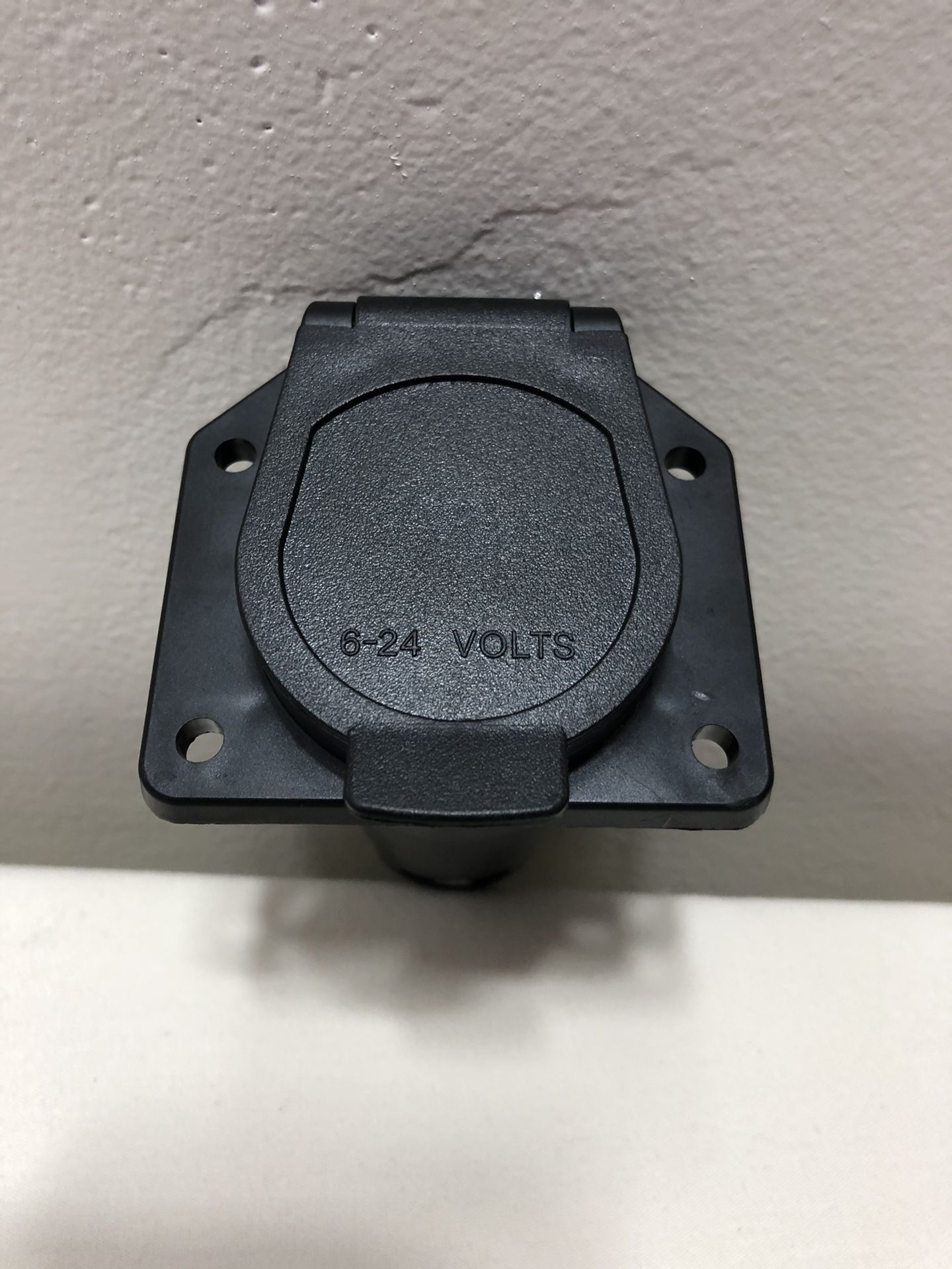Energys Electric -Trailer Light Plug, 4wire-7way.