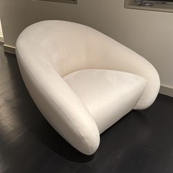 RH Reyna Swivel Chairs