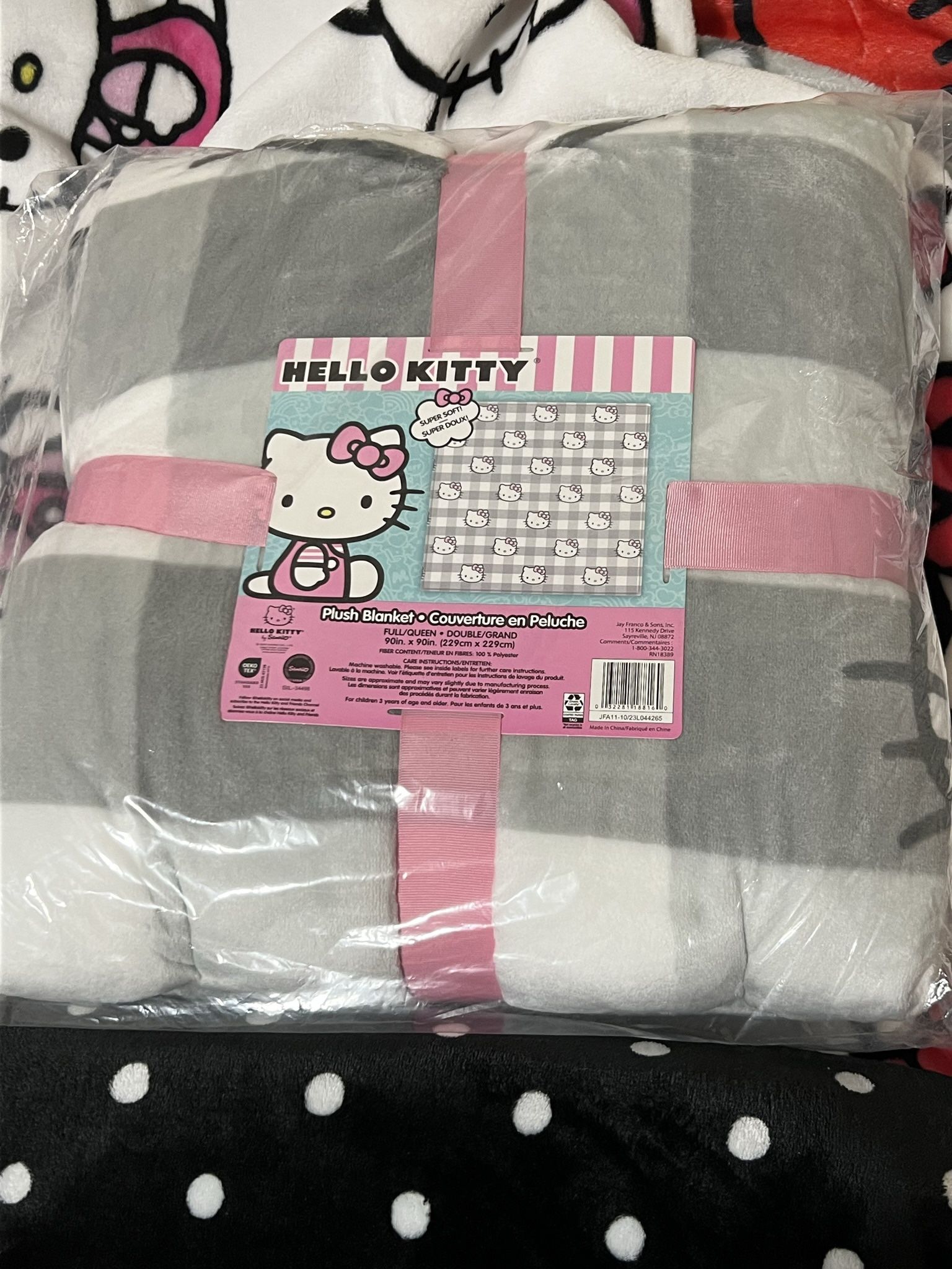 Hello Kitty Blanket