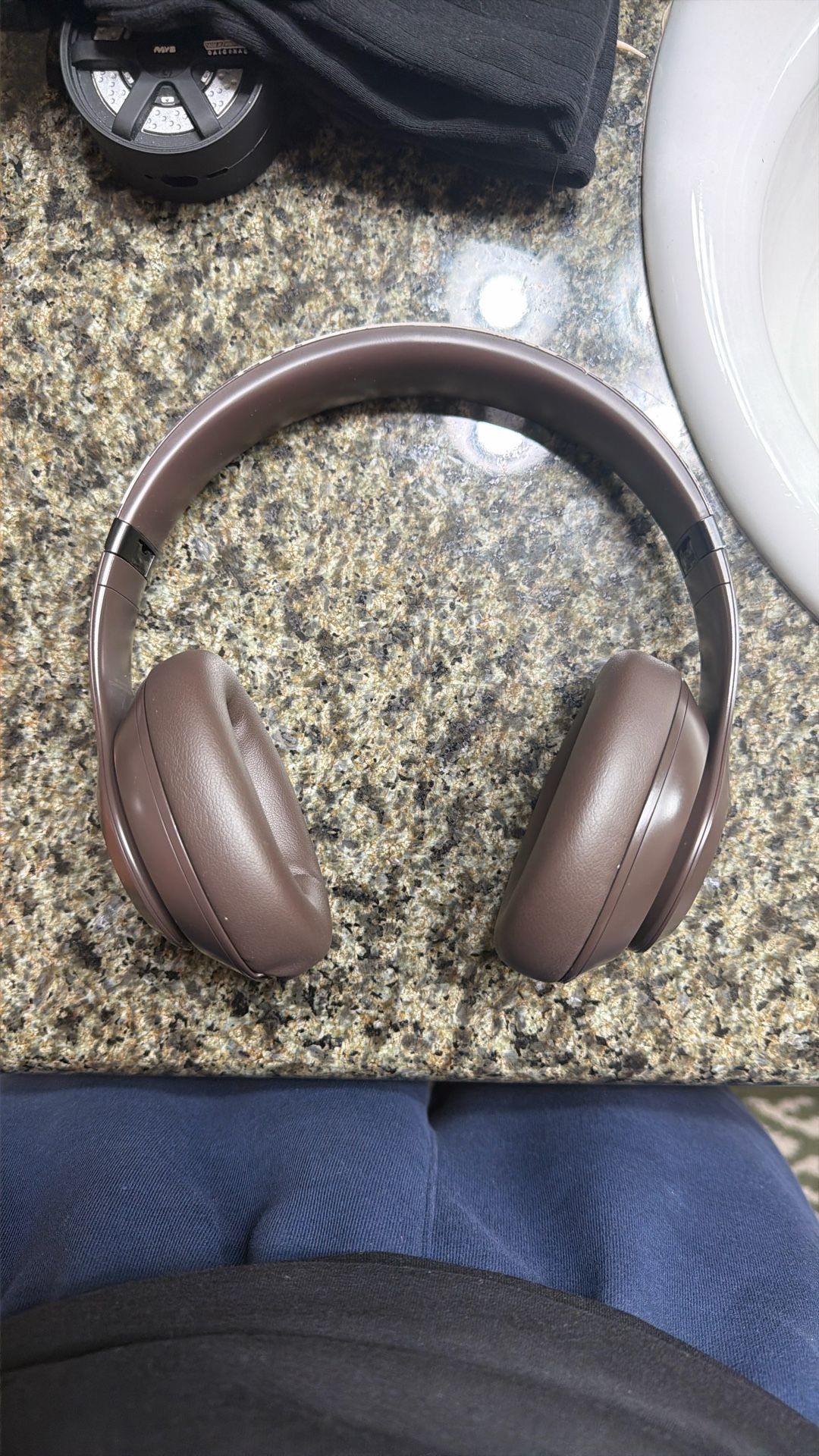 Kim Kardashian Beats Studio Pro (Dark Brown)