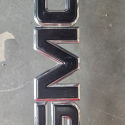 GMC grill logo