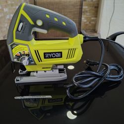RYOBI
4.8 Amp Corded Variable Speed Orbital Jig Saw JS481LG / NEW OPEN-BOX