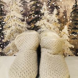 Muk Luks Medium 7-8