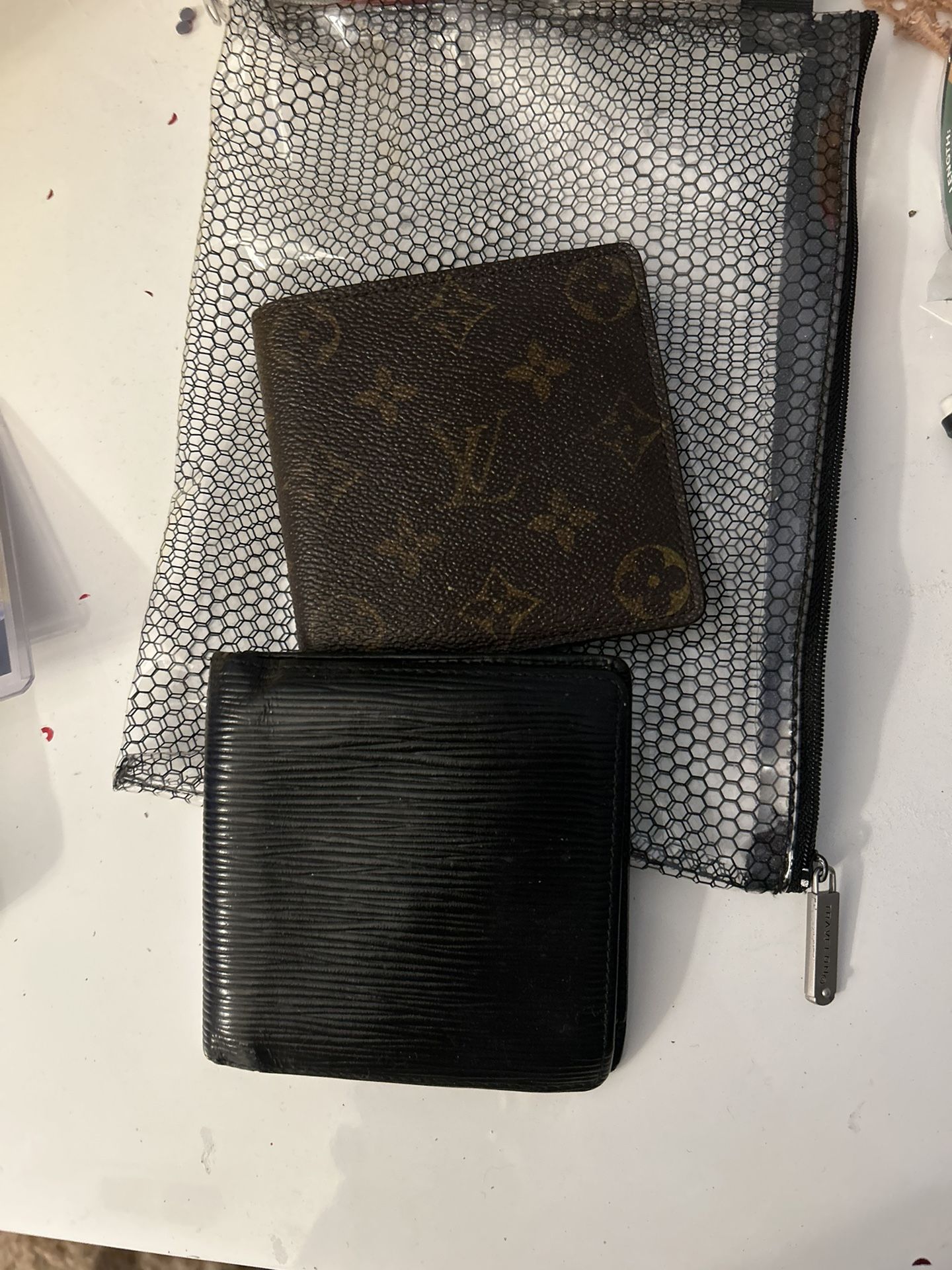 Authentic Louis Vuitton Wallets 