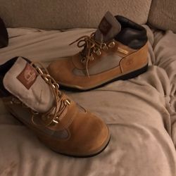 New Timberland Boots Size 4 1/2 Only $45 Firm