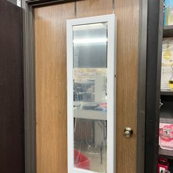 SONGMICS 6 LEDs Mirror Jewelry Cabinet Lockable Wall or Door Mounted - White