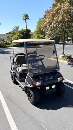 Club Car 36V Golf Cart (NEW Batteries)
