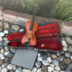 old violin 4/4 used fiddle coffin case old bow