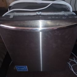 Frigidaire Dishwasher Never Used Just Tested