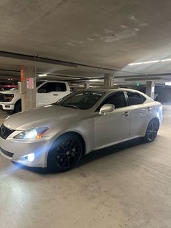 Lexus IS350